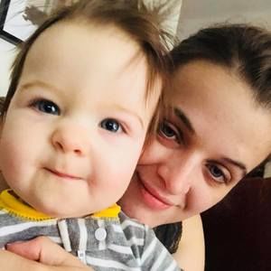 Meet your Posher, Brenna